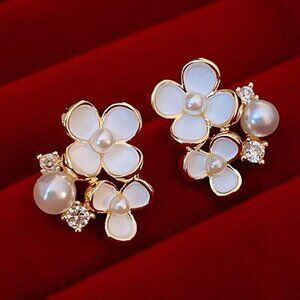 18K Yellow Gold Plated Cherry Blossom Flower Pearl Diamond Zircon Stud Earrings